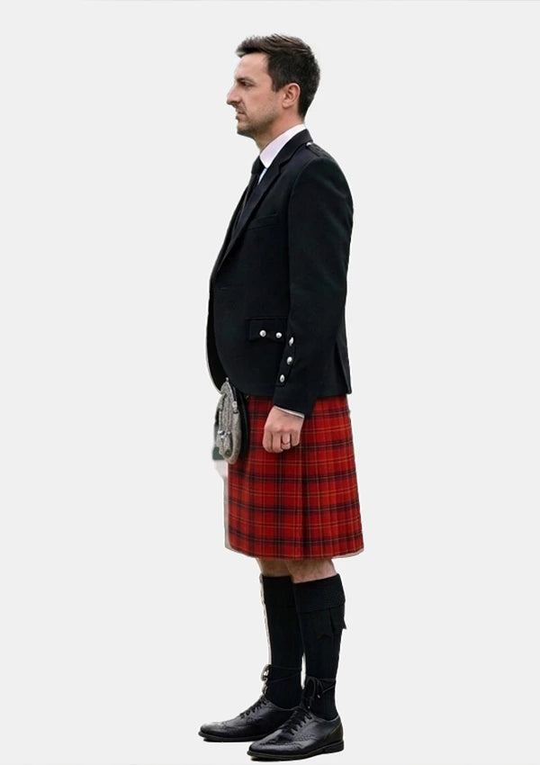 Traditional_Aberdeen_Football_Club_Tartan_2892_Kilt_and_Argyle_Jacket_Kilt_Outfits_left_image