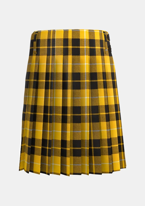 Traditional_Barclay_tartan_1879_back_image_with_pleated_design_and_adjustable_buckles_for_men