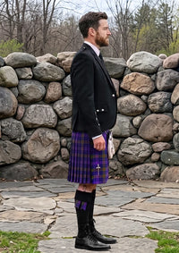 Traditional_Barrett_William_Stewart_13843_Kilt_and_Argyle_Jacket_Kilt_Outfit_right_image