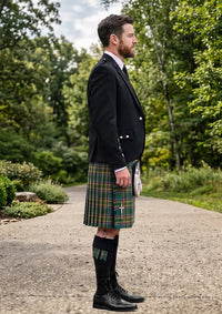 Traditional_Belwade_Tartan_11440_Kilt_and_Argyle_Jacket_Kilt_Outfit_right_image