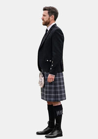 Traditional_Black_Scottish_National_Tartan_Kilt_and_Argyle_Jacket_Kilt_Outfits_left_image