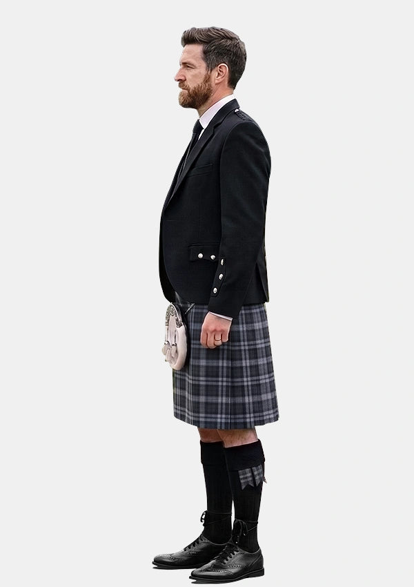 Traditional_Black_Scottish_National_Tartan_Kilt_and_Argyle_Jacket_Kilt_Outfits_left_image