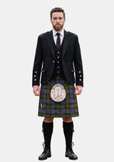 Traditional_Bowie_Lochcarron_Tartan_435_Kilt_and_Argyle_Jacket_Kilt_Outfits_front_image