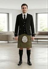 Traditional_Braveheart_tartan_7025_Kilt_and_Argyle_Jacket_Kilt_Outfit_front_image