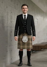 Traditional_Brodie_Hunting_Weathered_Tartan_Kilt_and_Argyle_Jacket_Kilt_Outfit_front_image