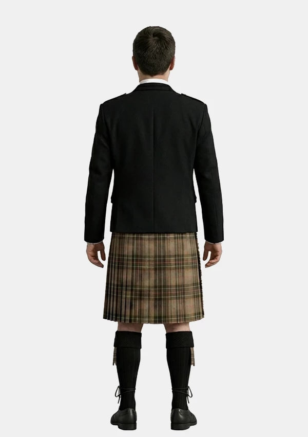 Traditional_Brodie_Hunting_Weathered_Tartan_Kilt_and_Argyle_Jacket_Kilt_Outfits_back_image