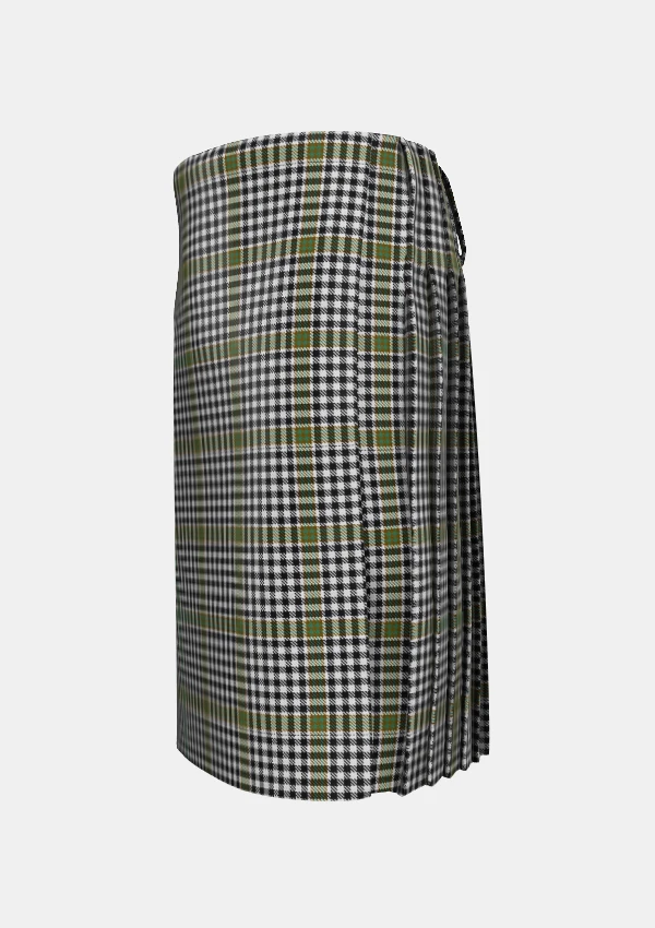 Traditional_Burns_tartan_left_image_with_pleated_design_and_adjustable_buckles_for_men
