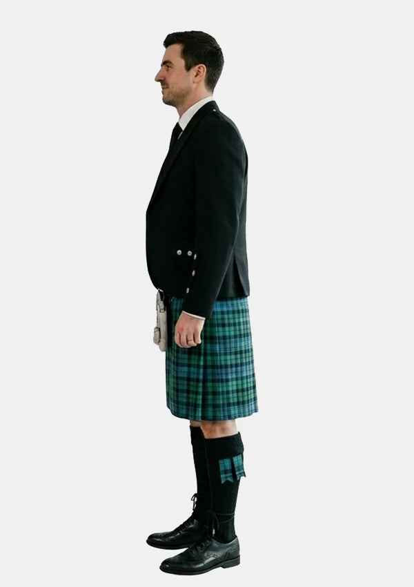Traditional_Campbell_Ancient_Tartan_Kilt_and_Argyle_Jacket_Kilt_Outfits_left_image