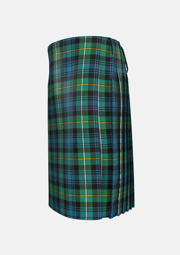 Traditional_Campbell_of_Argyll_tartan_left_image_with_pleated_design_and_adjustable_buckles_for_men