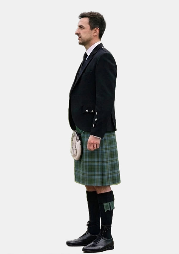 Traditional_Carter_Tartan_10259_Kilt_and_Argyle_Jacket_Kilt_Outfits_left_image