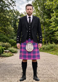 Traditional_Clan_Glencoe_Tartan_Kilt_and_Argyle_Jacket_Kilt_Outfit_front_image