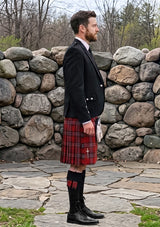 Traditional_Conroy_Tartan_1626_Kilt_and_Argyle_Jacket_Kilt_Outfit_right_image