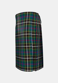 Traditional_Cornish_Hunting_tartan_left_image_with_pleated_design_and_adjustable_buckles_for_men
