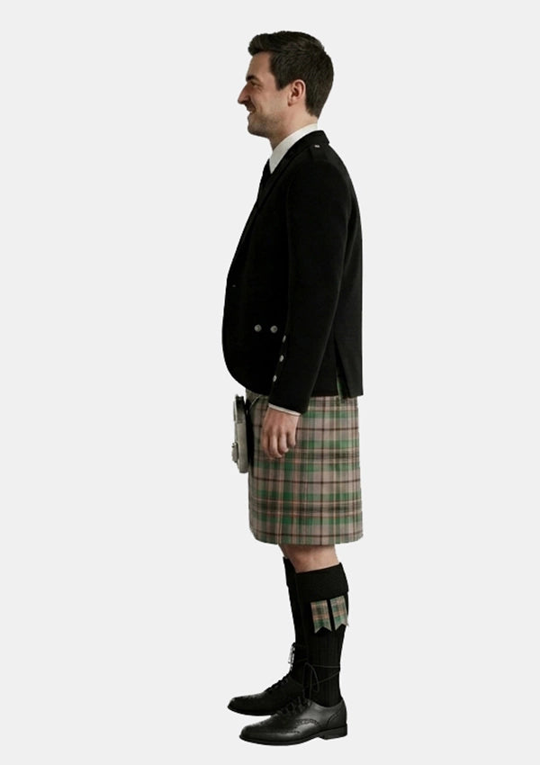 Traditional_Craig_tartan_Kilt_and_Argyle_Jacket_Kilt_Outfits_left_image
