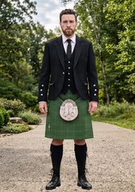 Traditional_Currie_of_Balilone_Tartan_778_Kilt_and_Argyle_Jacket_Kilt_Outfit_front_image