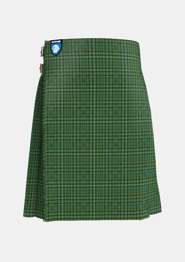 Traditional_Currie_of_Balilone_Tartan_778_kilt_front_image_with_pleated_design_and_adjustable_buckles_for_men