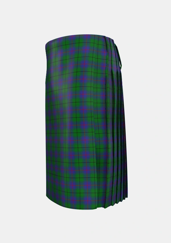 Traditional_Davidson_Half_Tartan_1076_kilt_left_image_with_pleated_design_and_adjustable_buckles_for_men