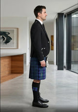 Traditional_Davies_tartan_3410_Kilt_and_Argyle_Jacket_Kilt_Outfit_right_image