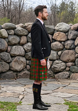 Traditional_Dewar_Tartan_3400_Kilt_and_Argyle_Jacket_Kilt_Outfit_right_image