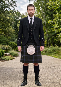 Traditional_Dow_Aerlift_Tartan_10704_Kilt_and_Argyle_Jacket_Kilt_Outfit_front_image