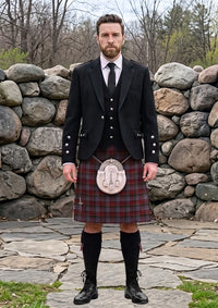 Traditional_Faulkner_Tartan_10080_Kilt_and_Argyle_Jacket_Kilt_Outfit_front_image