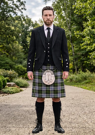 Traditional_Firth_of_Tay_Tartan_4862_Kilt_and_Argyle_Jacket_Kilt_Outfit_front_image