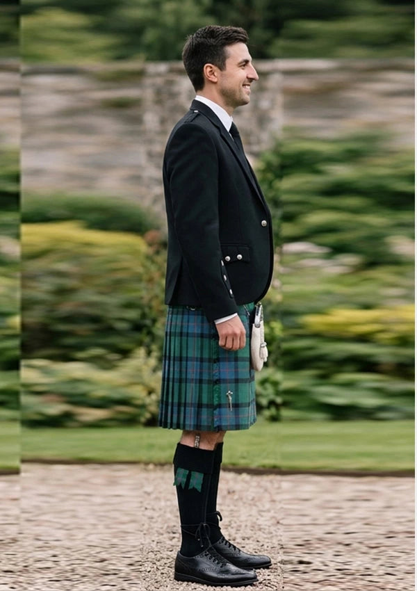 Traditional_Flower_of_Scotland_tartan_2059_Kilt_and_Argyle_Jacket_Kilt_Outfit_right_image