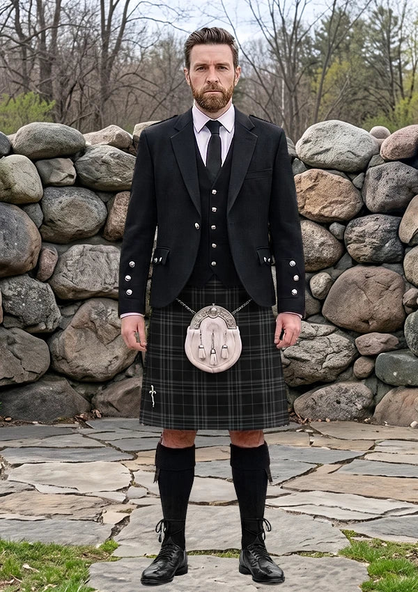 Traditional_Freedom_of_Scotland_Tartan_Kilt_and_Argyle_Jacket_Kilt_Outfit_front_image