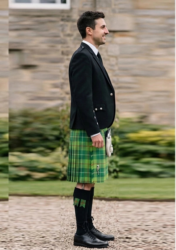 Traditional_Galloway_Hunting_tartan_1467_Kilt_and_Argyle_Jacket_Kilt_Outfit_right_image