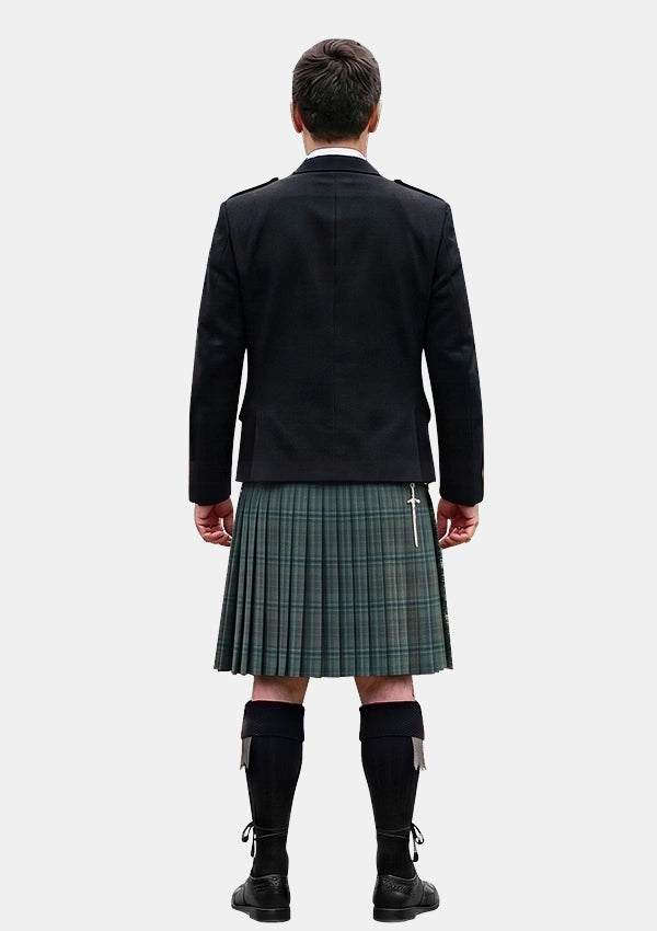 Traditional_Giants_Causeway_Tartan_10430_Kilt_and_Argyle_Jacket_Kilt_Outfits_back_image