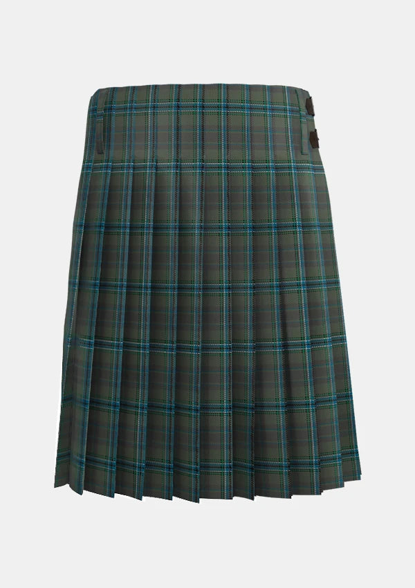 Traditional_Giants_Causeway_Tartan_kilt_back_image_with_pleated_design_and_adjustable_buckles_for_men
