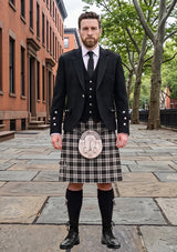Traditional_Gleneagles_Tartan_5030_Kilt_and_Argyle_Jacket_Kilt_Outfit_front_image