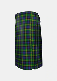 Traditional_Gordon_of_Esselmont_Tartan_215_kilt_left_image_with_pleated_design_and_adjustable_buckles_for_men
