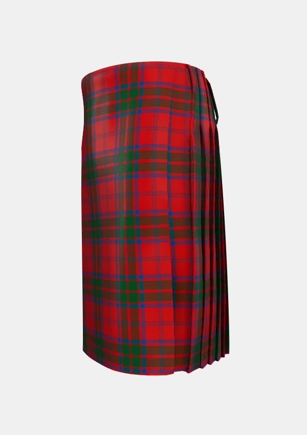 Traditional_Grant_Vestiarium_Scoticum_Tartan_1399_kilt_left_image_with_pleated_design_and_adjustable_buckles_for_men