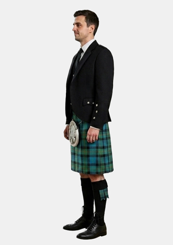 Traditional_Gunn_Tartan_Kilt_and_Argyle_Jacket_Kilt_Outfits_left_image