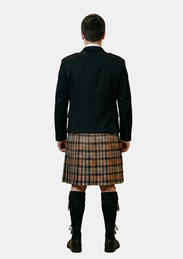 Traditional_Gunn_Weathered_Tartan_Kilt_and_Argyle_Jacket_Kilt_Outfits_back_image