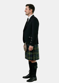 Traditional_Hamilton_Tartan_Kilt_and_Argyle_Jacket_Kilt_Outfits_left_image