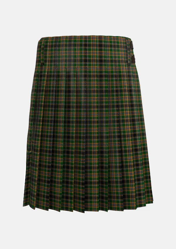 Traditional_Hebrides_Tartan_kilt_back_image_with_pleated_design_and_adjustable_buckles_for_men