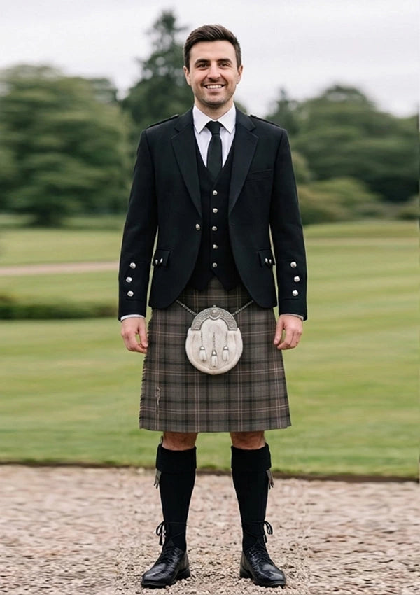 Traditional_Highland_Granite_tartan_6499_Kilt_and_Argyle_Jacket_Kilt_Outfit_front_image