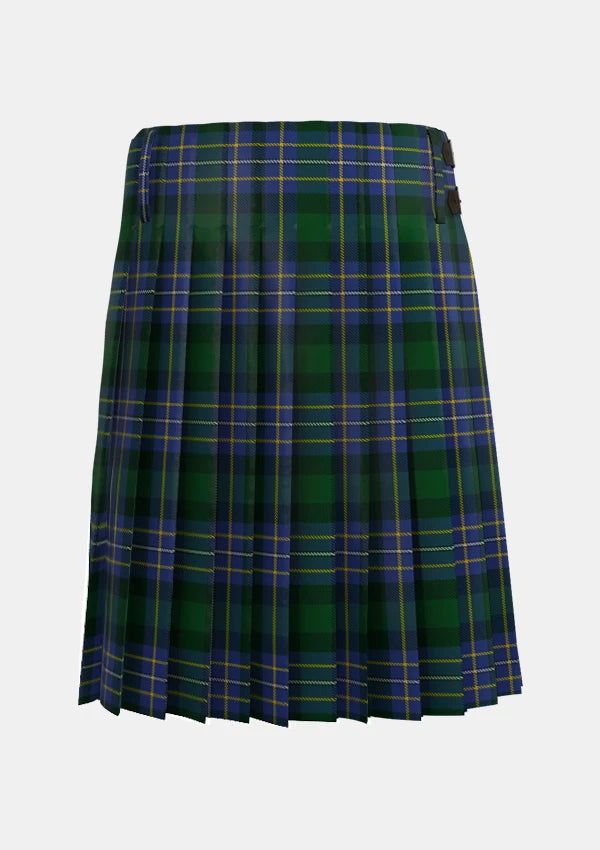 Traditional_Hughes_tartan_2599_back_image_with_pleated_design_and_adjustable_buckles_for_men