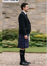 Traditional_Hume_tartan_127_Kilt_and_Argyle_Jacket_Kilt_Outfit_right_image