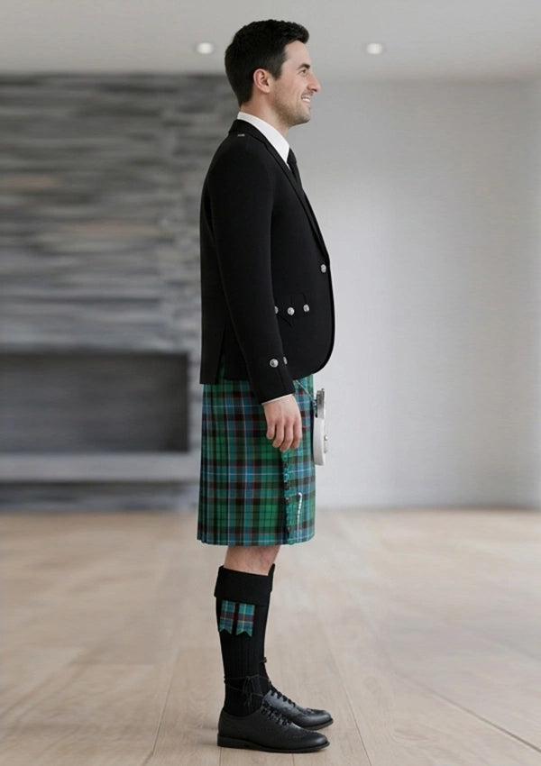 Traditional_Hunter_tartan_Kilt_and_Argyle_Jacket_Kilt_Outfit_right_image