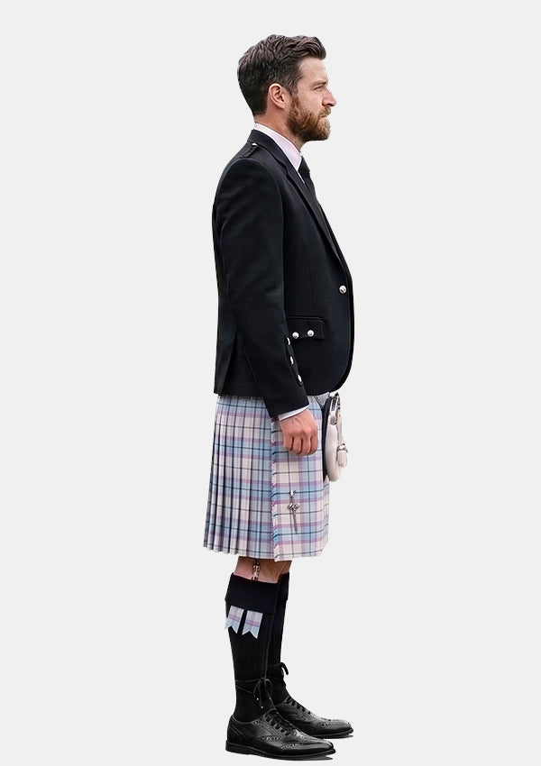 Traditional_Islander_Dress_Tartan_10248_Kilt_and_Argyle_Jacket_Kilt_Outfits_right_image