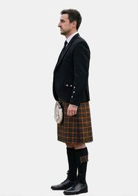 Traditional_Isle_of_Arran_Tartan_Kilt_and_Argyle_Jacket_Kilt_Outfits_left_image