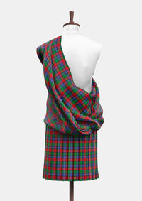 Traditional_Kilgour_tartan_1979_Great_Kilt_back_image