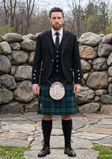 Traditional_Lee_Tartan_5407_Kilt_and_Argyle_Jacket_Kilt_Outfit_front_image