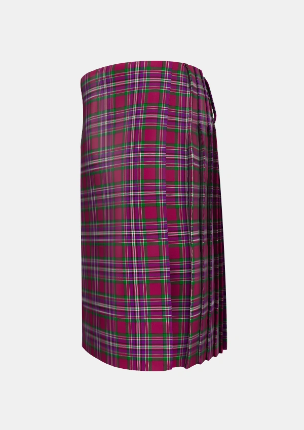 Traditional_Lendrum_Lyon_version_Tartan_3366_kilt_left_image_with_pleated_design_and_adjustable_buckles_for_men
