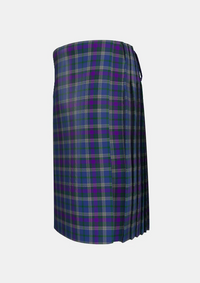 Traditional_Loch_Lomond_Tartan_kilt_2712_left_image_with_pleated_design_and_adjustable_buckles_for_men
