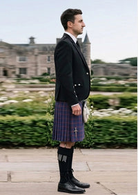 Traditional_MacLaine_of_Lochbuie_Tartan_Kilt_and_Argyle_Jacket_Kilt_Outfit_right_image
