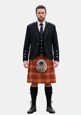 Traditional_Macallan_The_Tartan_5837_Kilt_and_Argyle_Jacket_Kilt_Outfits_front_image